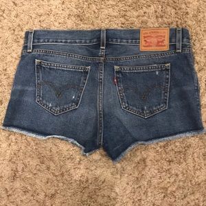 Levi jeans shorts 27